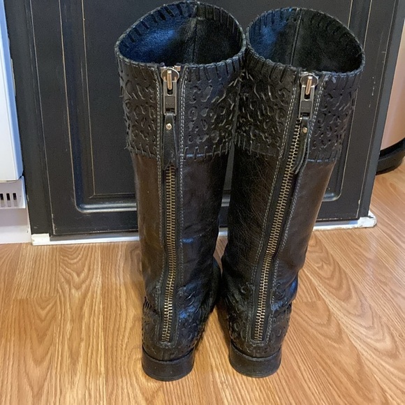 Corral Boots - Picture 5 of 9